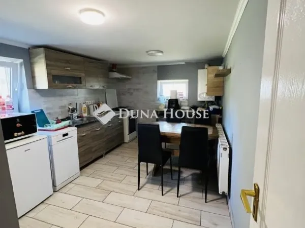 Eladó ház Földeák 93 nm