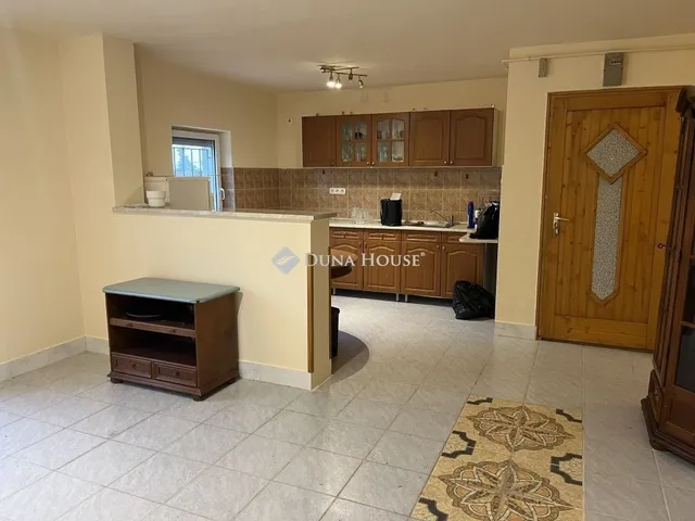 Eladó lakás Érd 60 nm