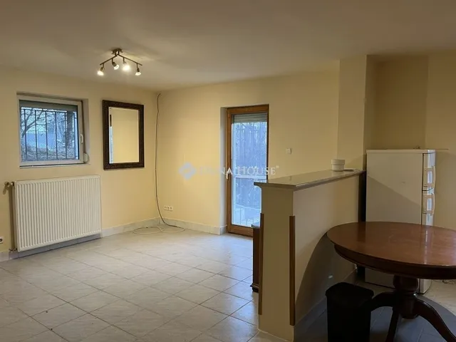 Eladó lakás Érd 60 nm