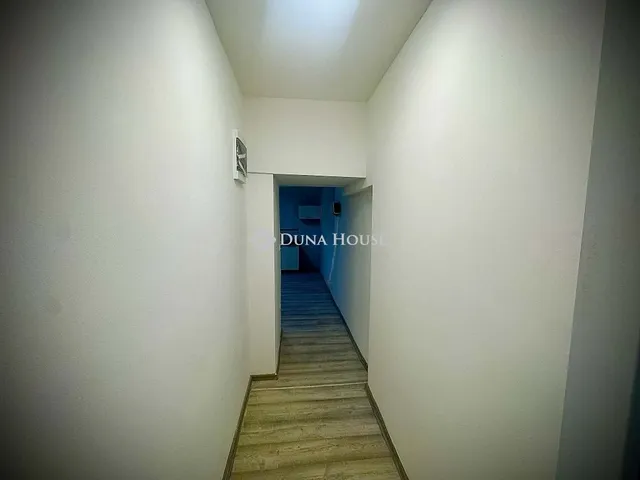 Eladó kereskedelmi és ipari ingatlan Budapest IX. kerület 41 nm