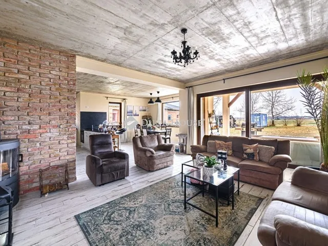 Eladó ház Délegyháza 164 nm