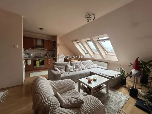 Eladó lakás Szeged 56 nm