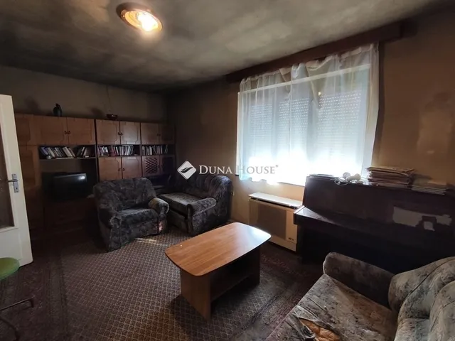 Eladó ház Érd 67 nm