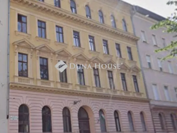 Eladó lakás Budapest I. kerület 84 nm