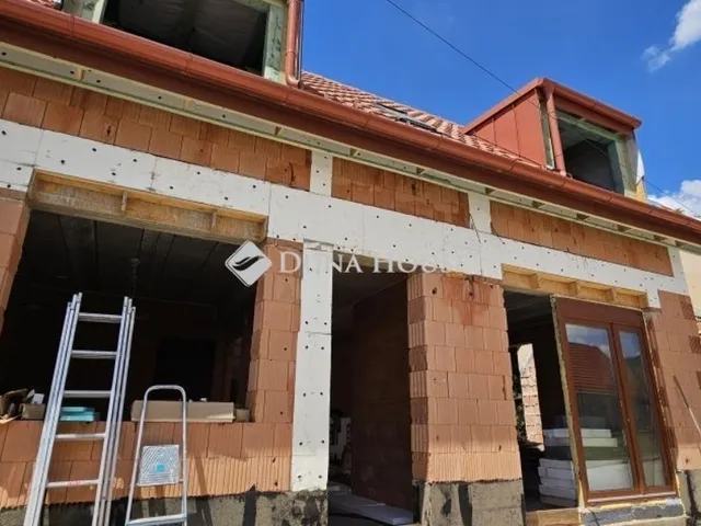 Eladó ház Telki 110 nm