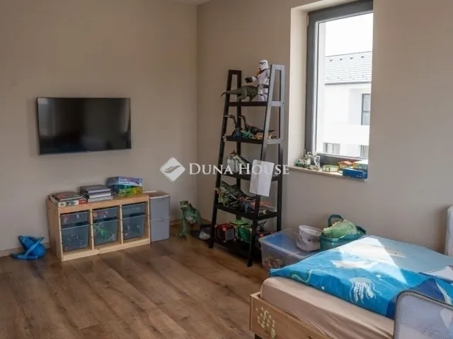 Eladó ház Diósd 220 nm