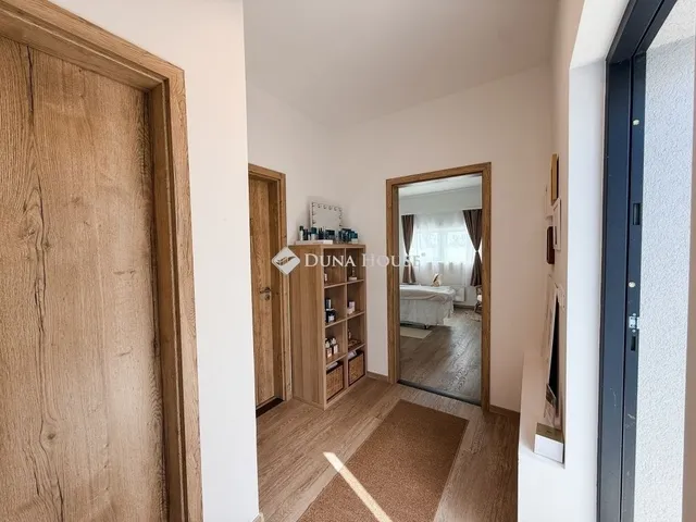 Eladó ház Érd 212 nm