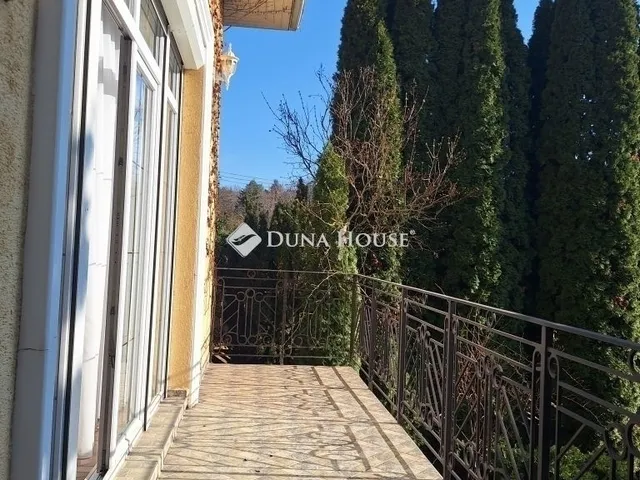 Eladó ház Budakeszi 344 nm