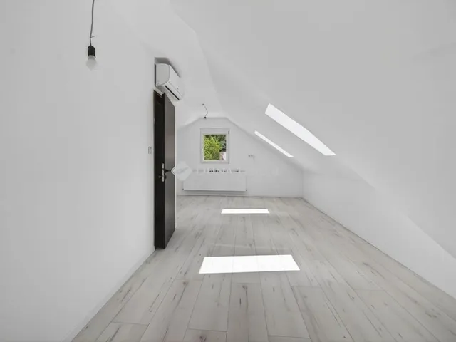 Eladó ház Budakeszi 159 nm