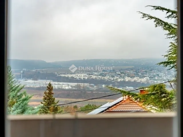 Eladó ház Budaörs 150 nm