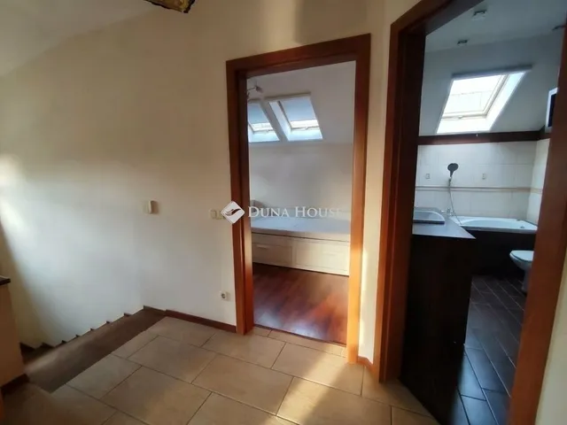 Eladó ház Biatorbágy 99 nm
