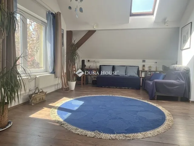 Eladó ház Törökbálint 295 nm