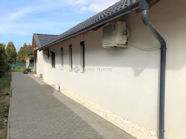 Eladó ház Halásztelek 230 nm