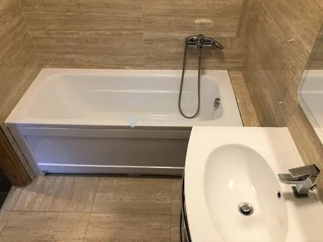 Eladó ház Halásztelek 230 nm