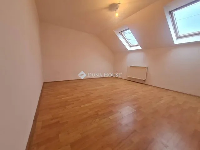 Eladó lakás Badacsonytomaj 97 nm