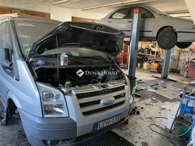 Eladó ház Százhalombatta 336 nm