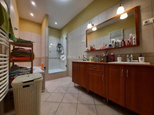 Eladó lakás Solymár 82 nm