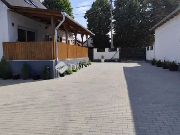Eladó ház Siófok 144 nm