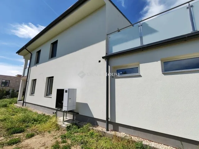 Eladó ház Siófok 291 nm