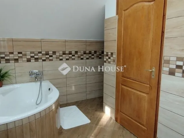 Eladó ház Solymár 165 nm