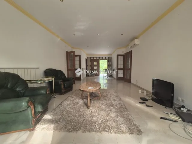 Eladó ház Siófok 225 nm
