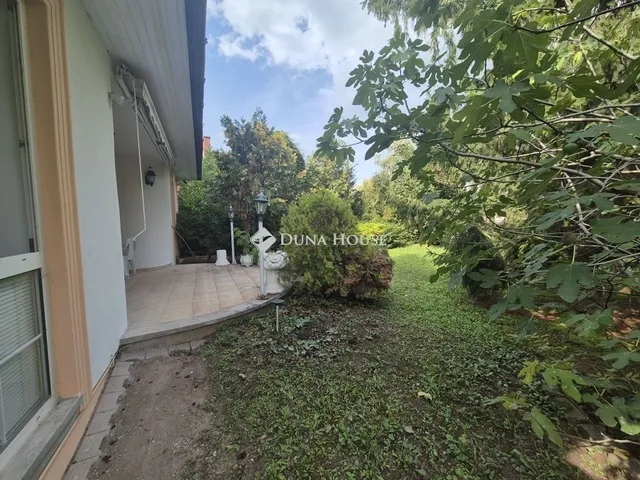 Eladó ház Siófok 225 nm