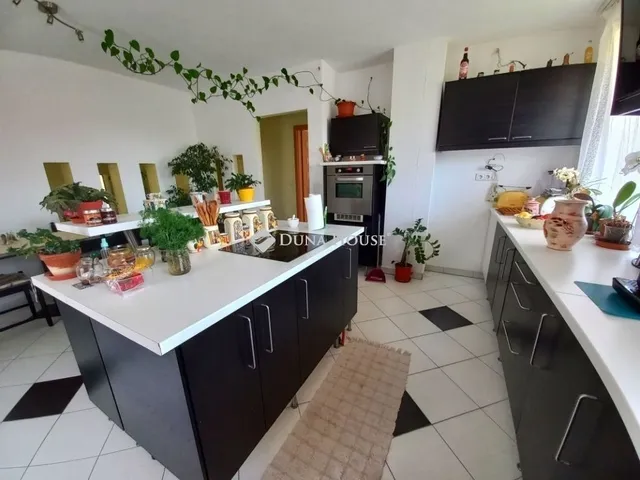Eladó ház Veszprém 127 nm