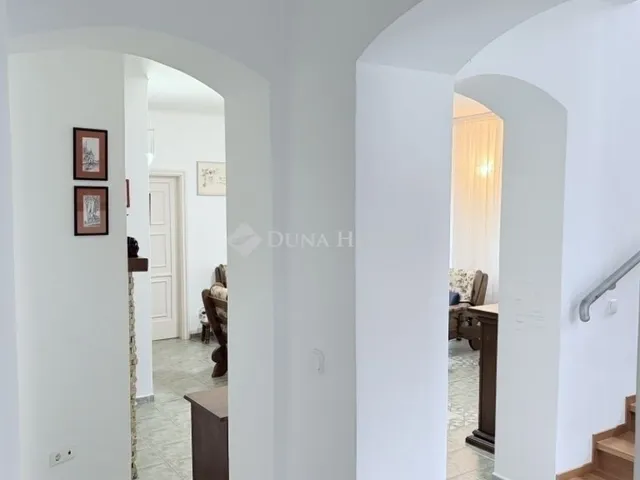 Eladó ház Érd 215 nm