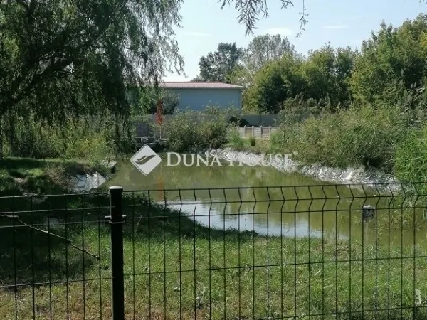 Eladó ház Zsámbék 215 nm