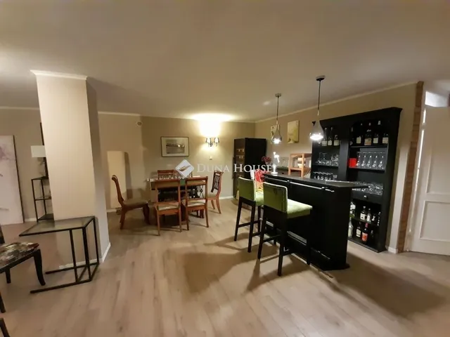 Eladó ház Solymár 440 nm