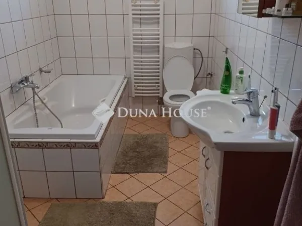 Eladó ház Gárdony 207 nm