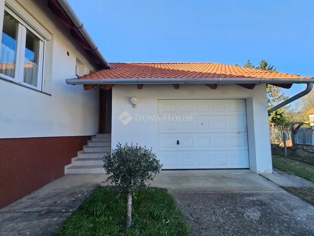 Eladó ház Balatonalmádi 229 nm