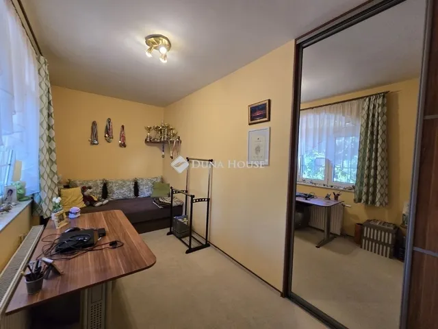 Eladó ház Érd 236 nm