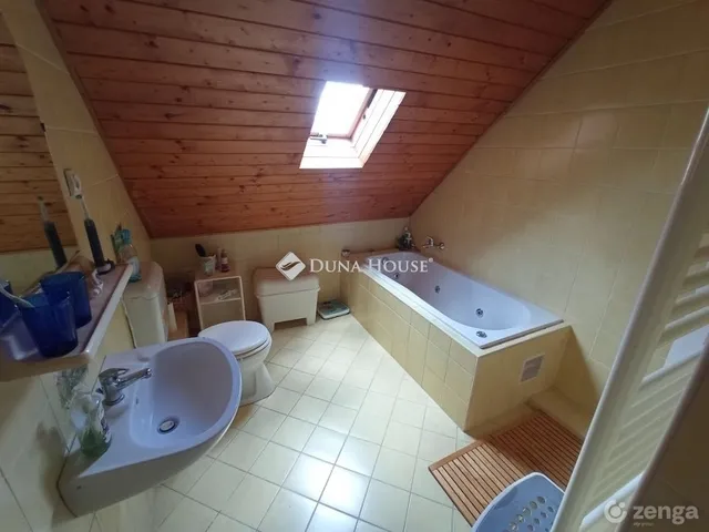 Eladó ház Zsámbék 111 nm