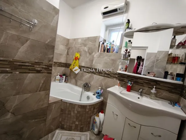 Eladó ház Hódmezővásárhely 77 nm