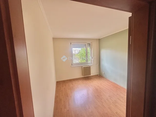 Eladó lakás Székesfehérvár 67 nm