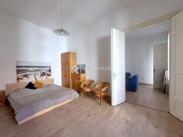 Eladó lakás Budapest VII. kerület 74 nm