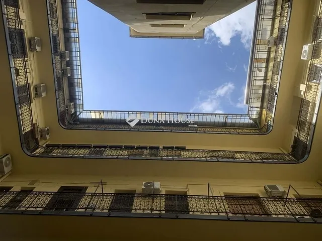 Eladó lakás Budapest VII. kerület 74 nm