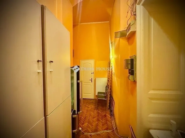 Eladó lakás Budapest I. kerület 84 nm