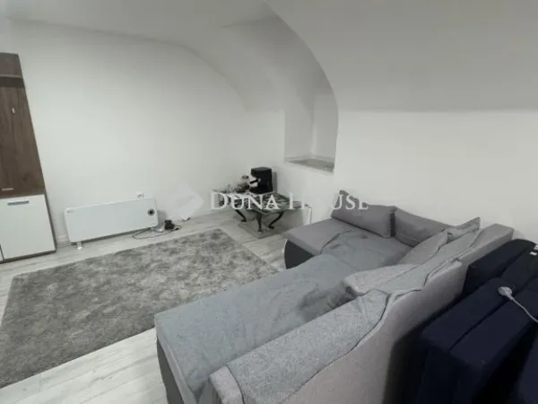 Eladó lakás Budapest X. kerület 28 nm