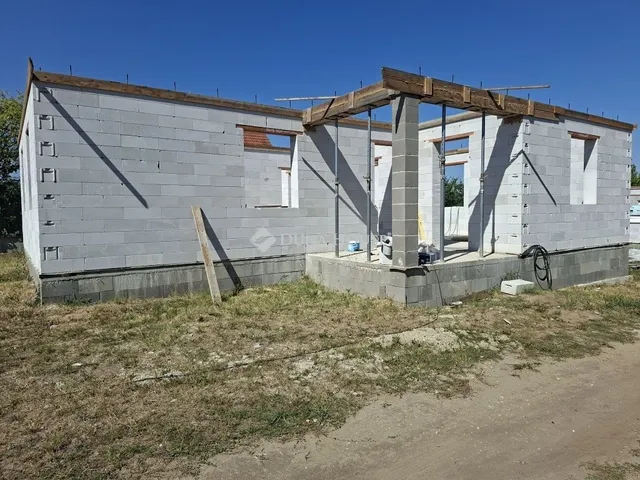 Eladó ház Sülysáp 100 nm