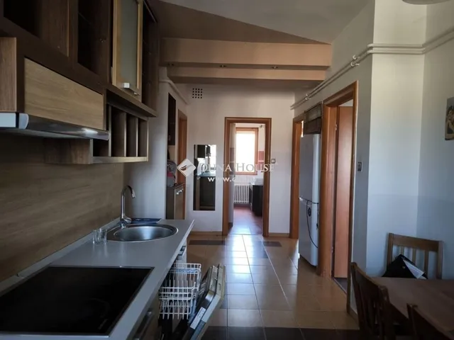 Eladó lakás Debrecen, Belváros 81 nm