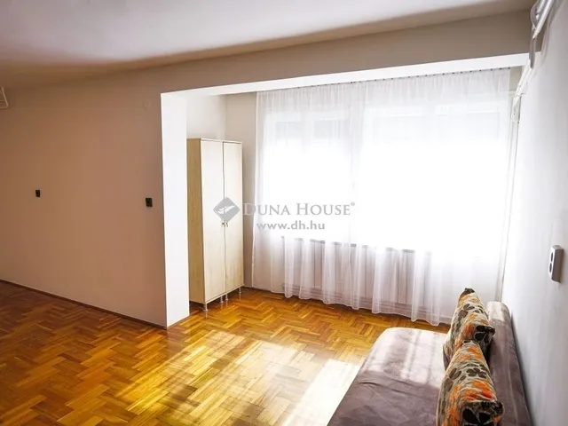 Eladó lakás Debrecen, Nagyerdő 106 nm