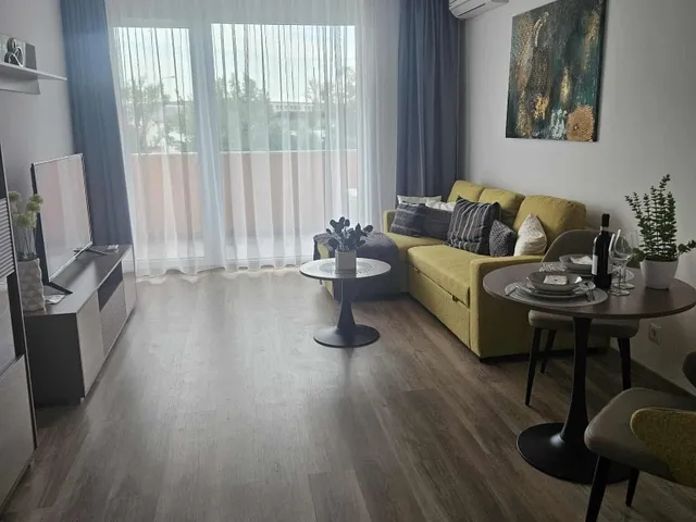 Eladó lakás Debrecen, Homokkert 46 nm