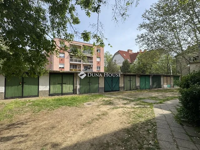 Kiadó garázs Debrecen, Nagyerdő 15 nm