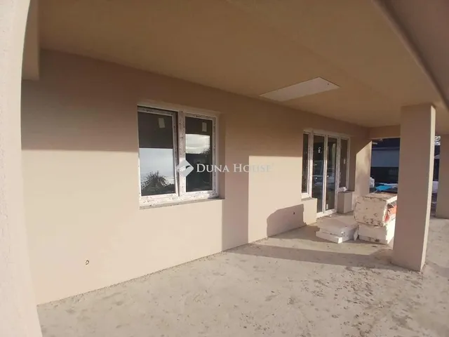 Eladó ház Debrecen, Nagysándor-telep 190 nm