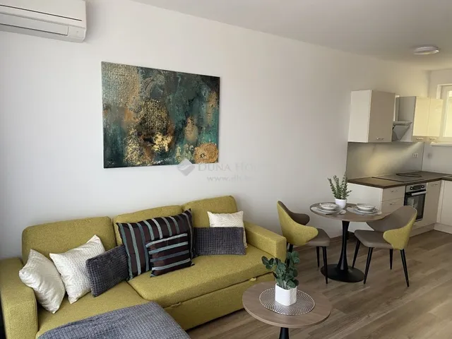 Eladó lakás Debrecen, Homokkert 46 nm