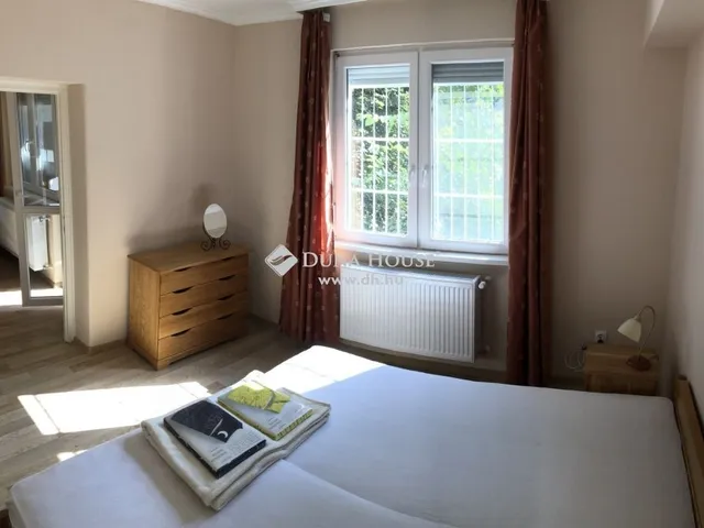 Kiadó lakás Debrecen, Nagyerdő 51 nm