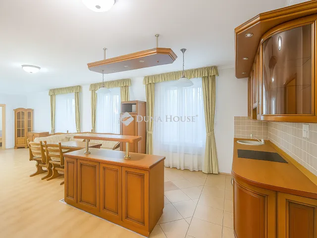 Eladó lakás Debrecen 68 nm