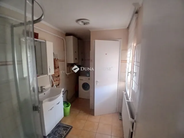 Kiadó ház Debrecen 50 nm